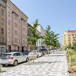 Apartamento Blueground Holesovice View Nr Vltava Prg-51 *