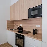 Apartamento Blueground Holesovice View Nr Vltava Prg-51 Praga